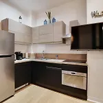 Elegant Apartment - 2Bd-6P - Hotel De Ville